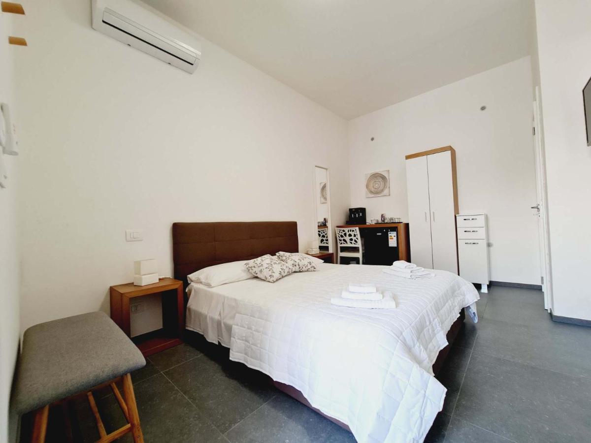 Medusa Room Apartment ポルト・チェザーレオ エクステリア 写真