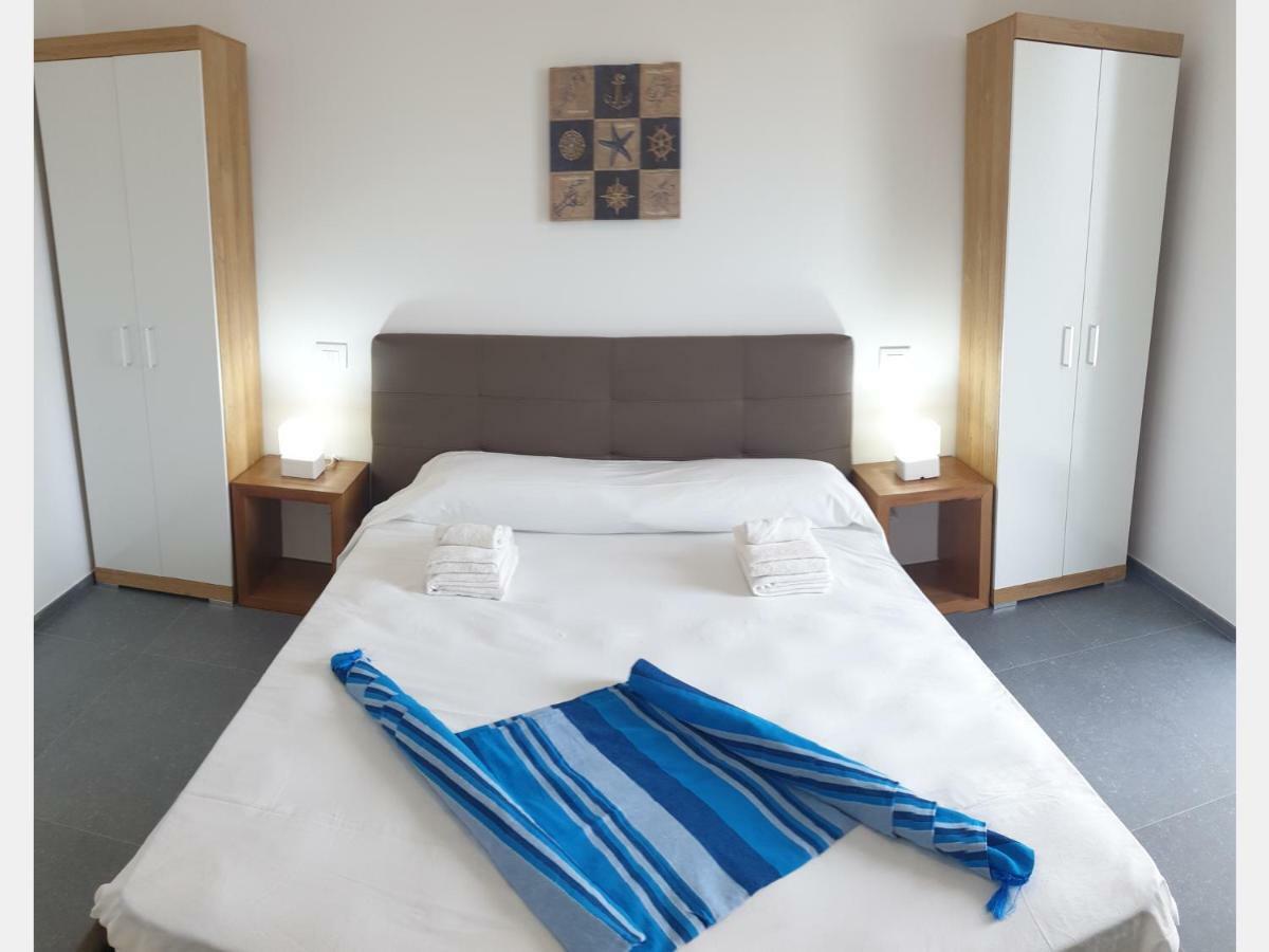 Medusa Room Apartment ポルト・チェザーレオ エクステリア 写真