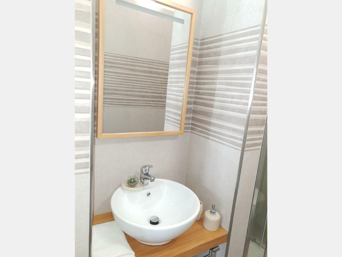 Medusa Room Apartment ポルト・チェザーレオ エクステリア 写真