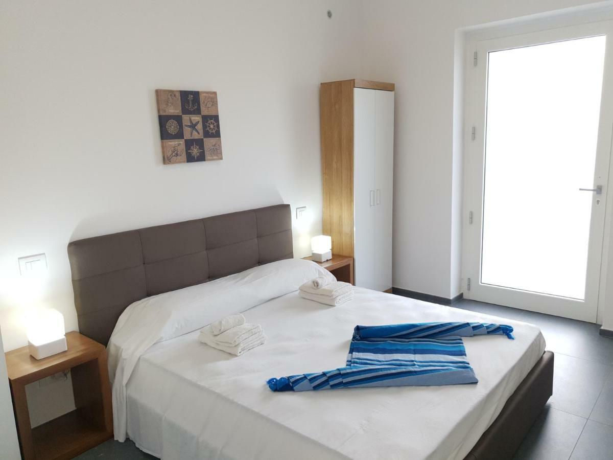 Medusa Room Apartment ポルト・チェザーレオ エクステリア 写真